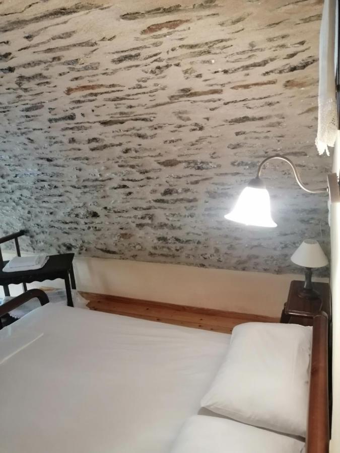 מונמבאסיה Guesthousekamara מראה חיצוני תמונה