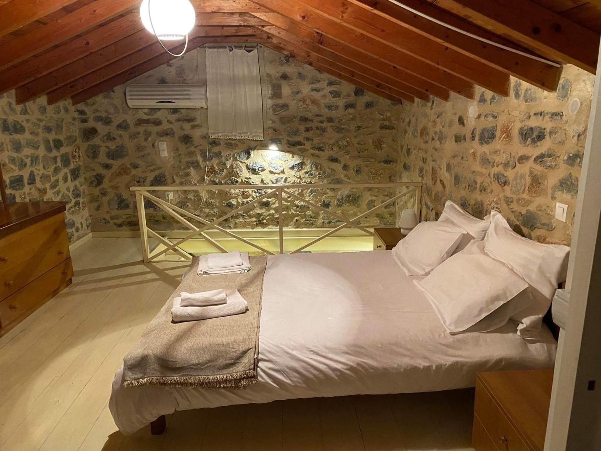 מונמבאסיה Guesthousekamara מראה חיצוני תמונה